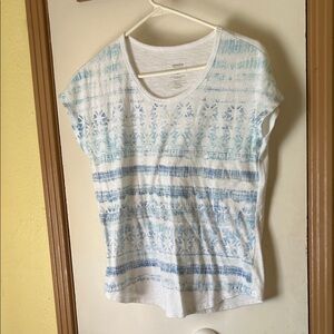 Sonoma Light Blue and White Patterned Tee